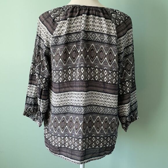 CYNTHIA Rowley 100% Silk 3/4 Sleeve Blouse Size Medium - Picture 4 of 4